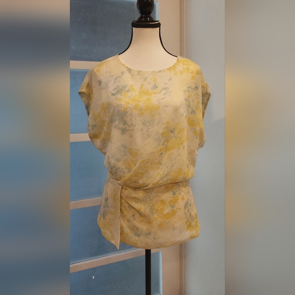 Calvin Klein Tops - Calvin Klein Yellow and Gray Patterned Blouse